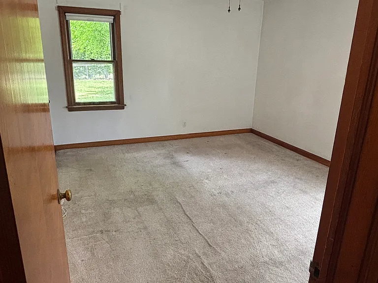 4329 S 47th St #1 — Photo 5