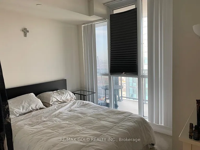 75 Eglinton Ave W #1210 — Photo 5