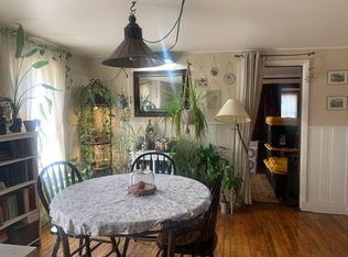 92 Saint Louis St, Burlington, VT 05401