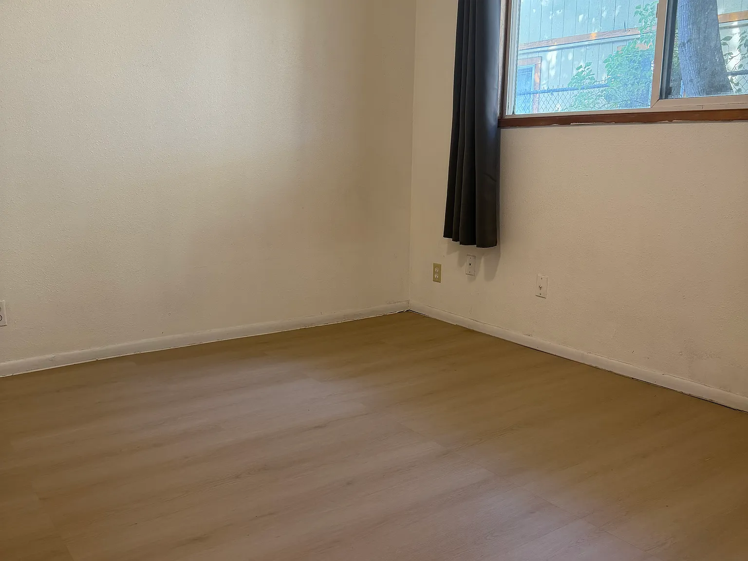 2 bed, 800 sqft, $1,500 — Photo 3