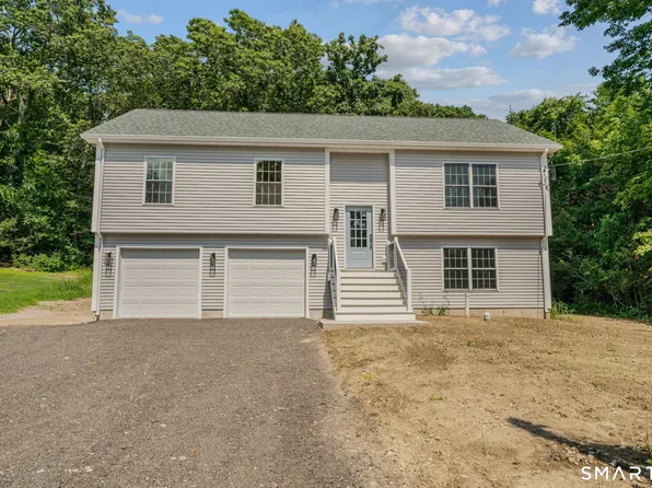 188 Kitemaug Road, Montville, CT 06382