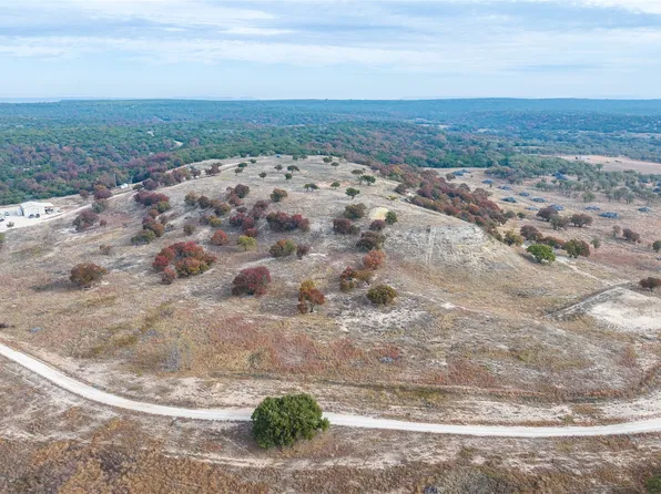 1034 County Road 207, Ovalo, TX 79541