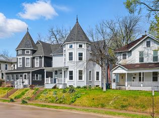 103 W 6th St, Muscatine, IA 52761