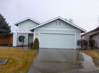 1094 Daphne Ct, Minden, NV