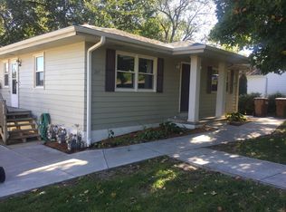 205 N Stark St #205, Bennington, NE 68007