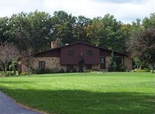 130 N Lipkey Rd, North Jackson, OH 44451