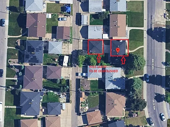 9322 168th St NW, Edmonton, AB T5R 2W3
