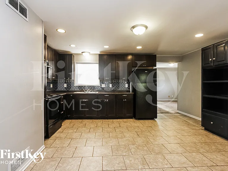 3216 Brill Rd — Photo 8