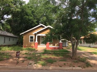 609 N 8th Ave, Fairview, OK 73737