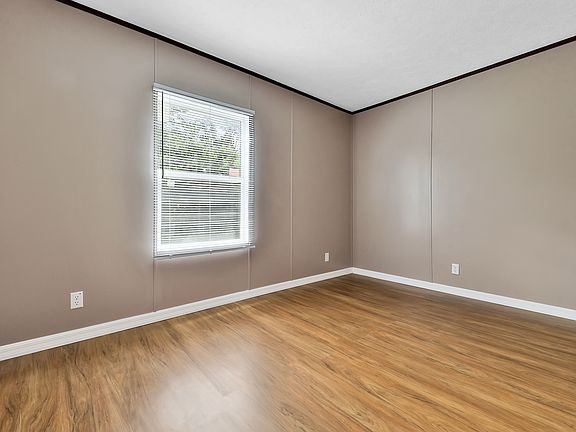 5th image of 79 Avenue F N