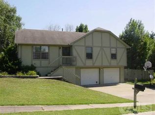 212 Johnson Dr, Warrensburg, MO 64093