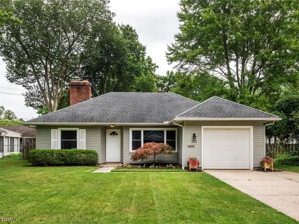 131 Edgewood Dr, Berea, OH 44017