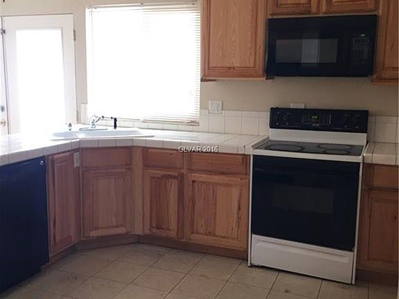 5th image of 5908 Auborn Ave