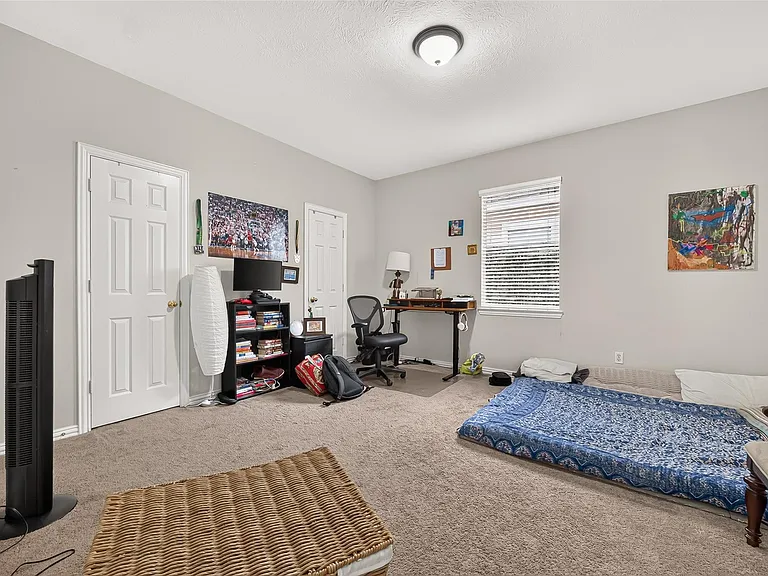 214 Kentwood Ridge Ct — Photo 30