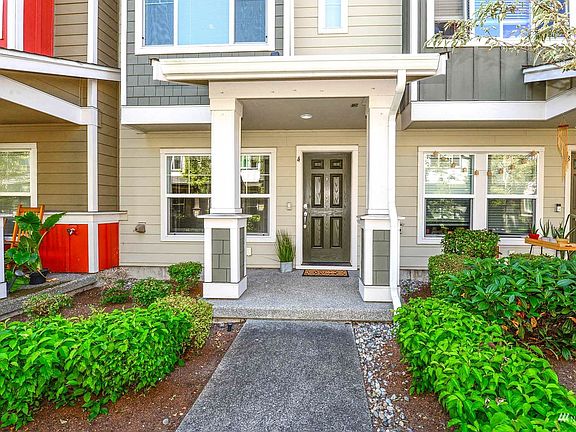 2nd image of 13417 45th Dr SE Unit 4