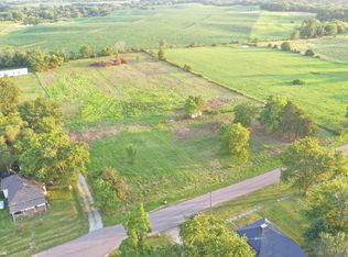 102 W Wall St, Exline, IA 52555