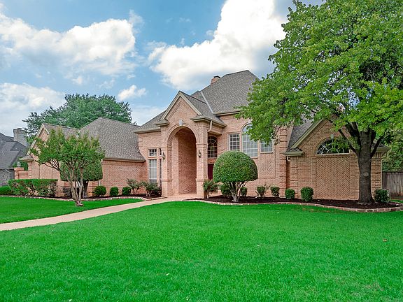 2nd image of 7905 Jefferson Cir