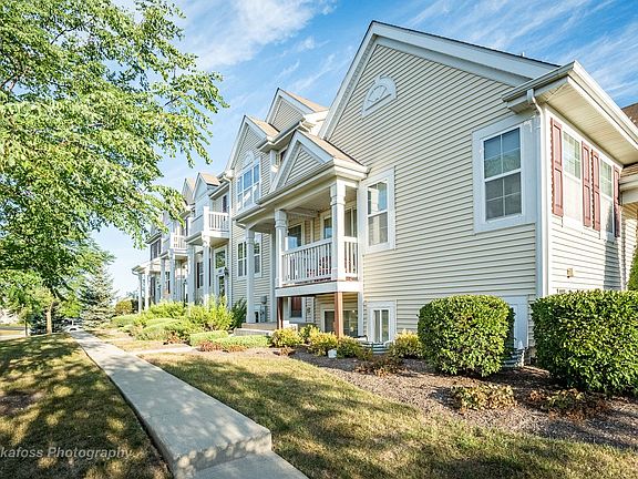 2nd image of 602 Richard Brown Blvd