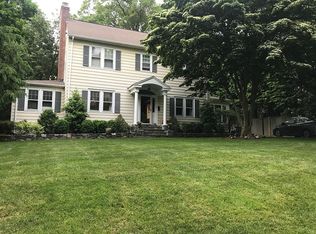 25 Pine Cliff Rd, Chappaqua, NY 10514