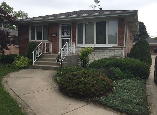 1st image of 9733 S Mayfield Ave
