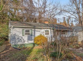 517 7 1/2 St SW, Charlottesville, VA 22903