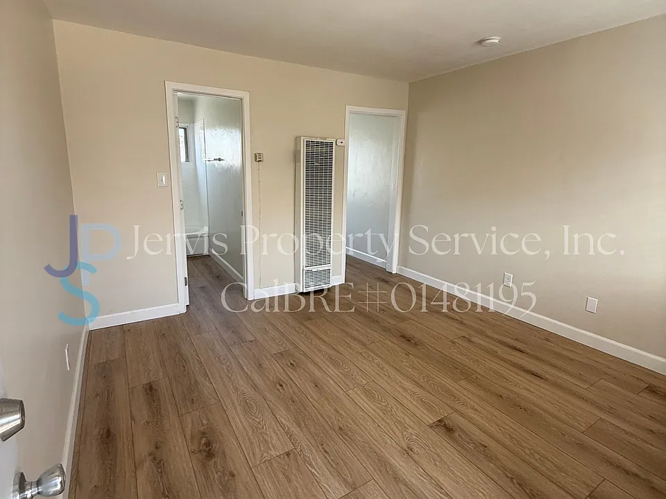 4517 E 52nd Pl #25