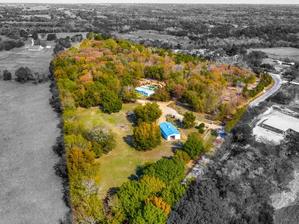 4939 Rose Hill Rd, Whitewright, TX 75491