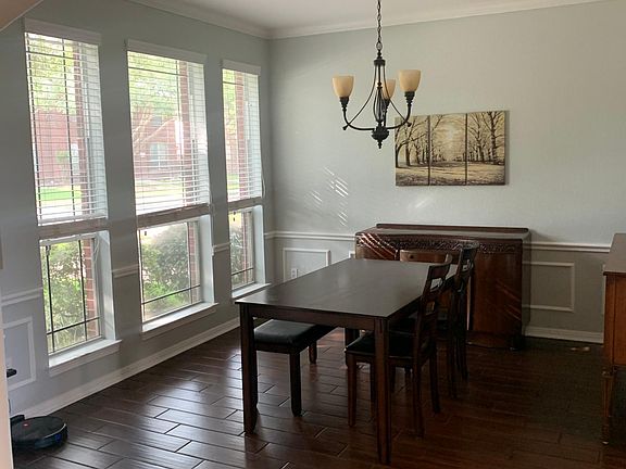 3rd image of 2603 Summer Creek Dr