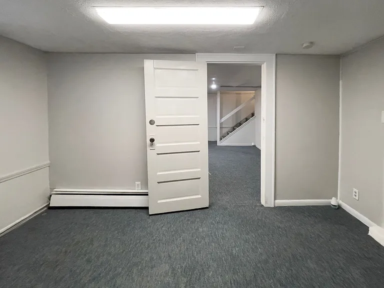 210 S Nichols Ave — Photo 22