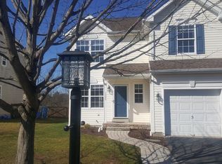 1020 Heather Ln, Quakertown, PA 18951