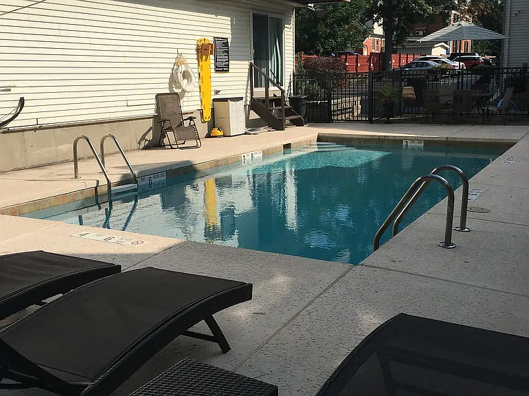 770 W Ferry St #24B — Photo 5