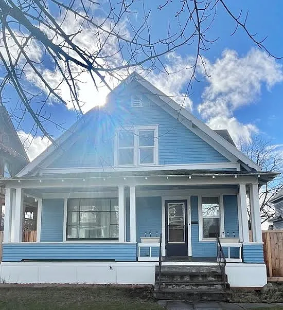Building Photo - 928 E Ermina Ave