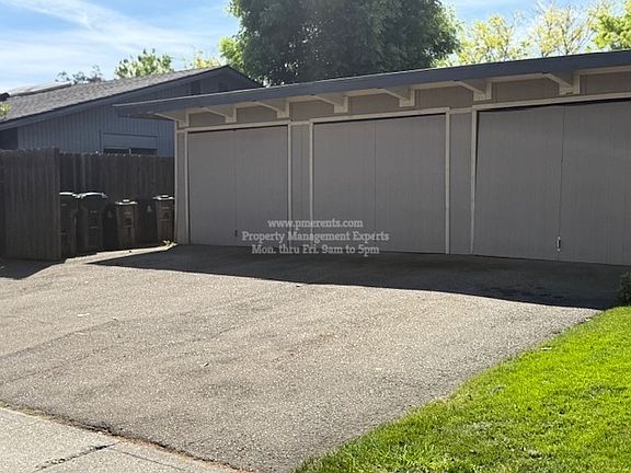 4th image of 7730 Coral Ln
