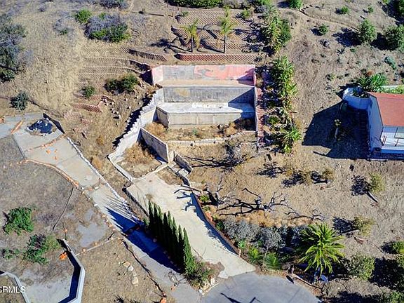 2nd image of 498 Manzanita Ave