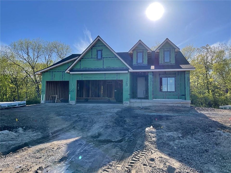 1st image of 1010 W Trace Dr