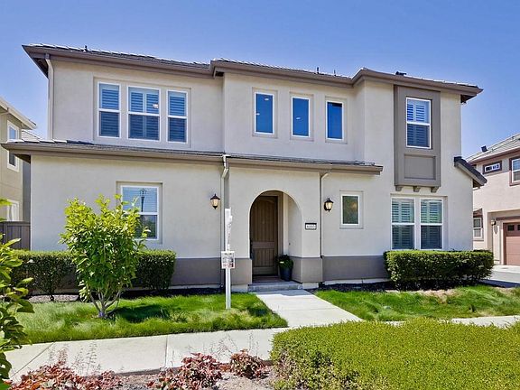 3rd image of 6103 Sunstone Dr