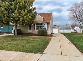 1541 Silver St, Wickliffe, OH 44092