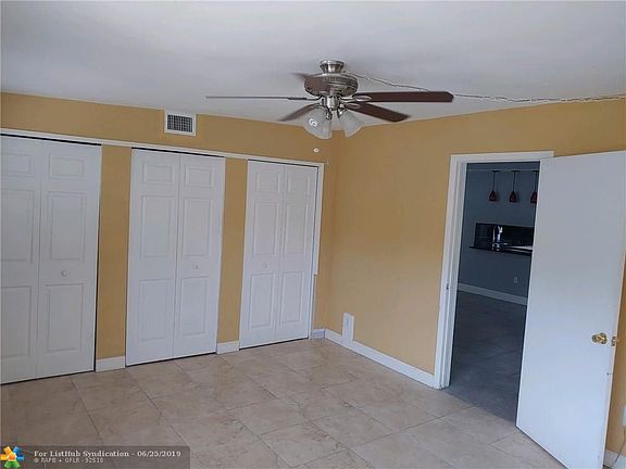 5th image of 4421 NE 2nd Ter