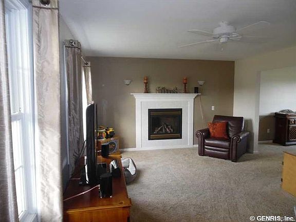 2nd image of 6214 Lillypond Way