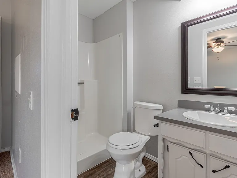 821 Peregrine Dr — Photo 50
