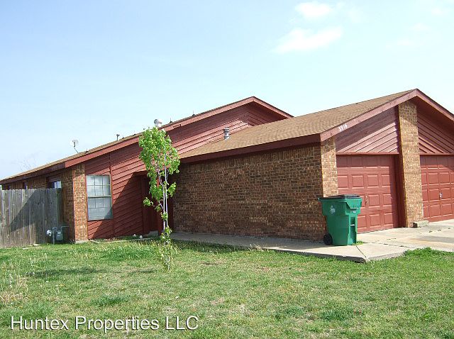 1st image of 3916 Peperport Dr