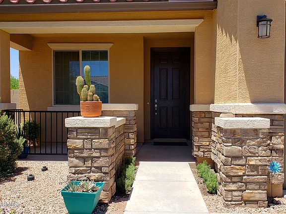 2nd image of 1762 E Cielo Azul Way