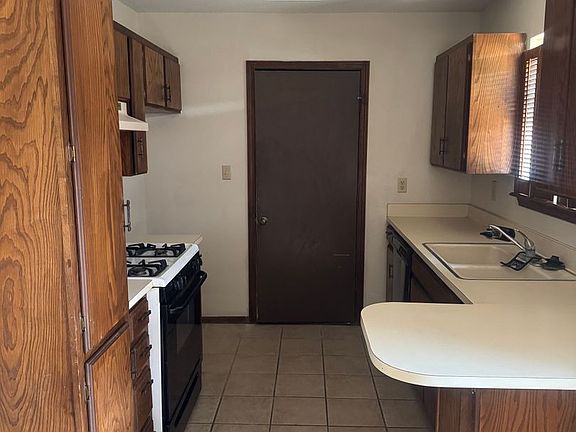 4th image of 707 28th St