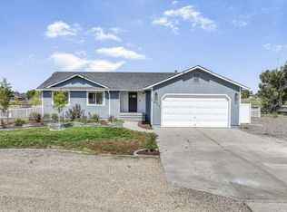 426 Flora Dr, Spring Creek, NV 89815