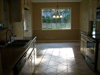3rd image of 2013 Sonning Dr