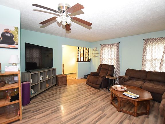 5th image of 5080 Glady Creek Dr