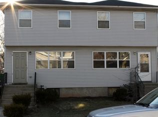 318 Davis Ave, Staten Island, NY 10310