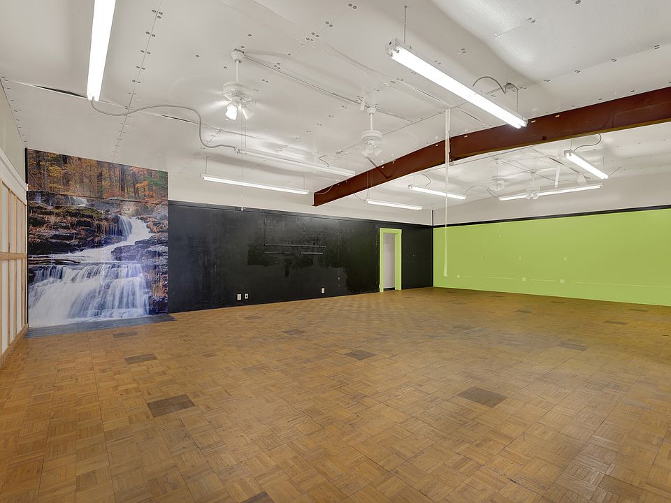 311 East Highway Street 3 311 E Highway St Fredericksburg TX Zillow