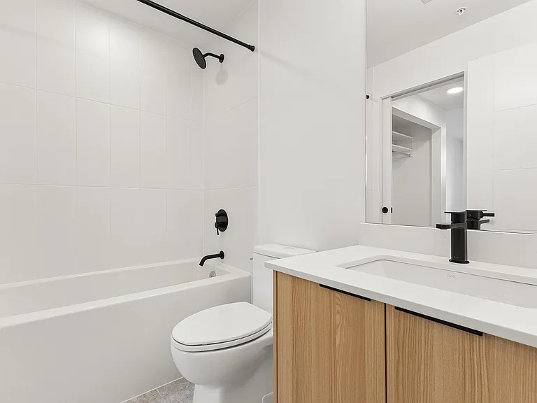 20769 Fraser Hwy #614 — Photo 8