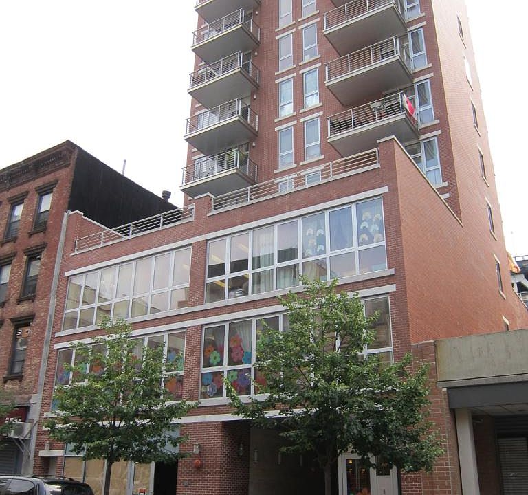 1st image of 44 Market St APT 10A